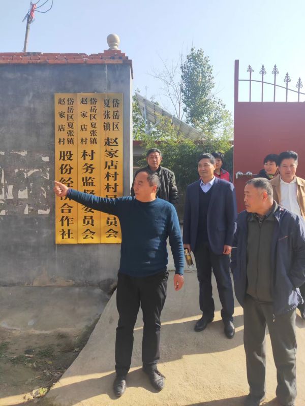 法律到群众身边，服务暖民心